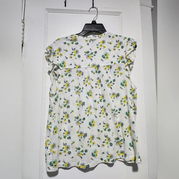 LUCKY BRAND Floral Short Sleeve Shirt Size Medium Vneck - Picture 5 of 5